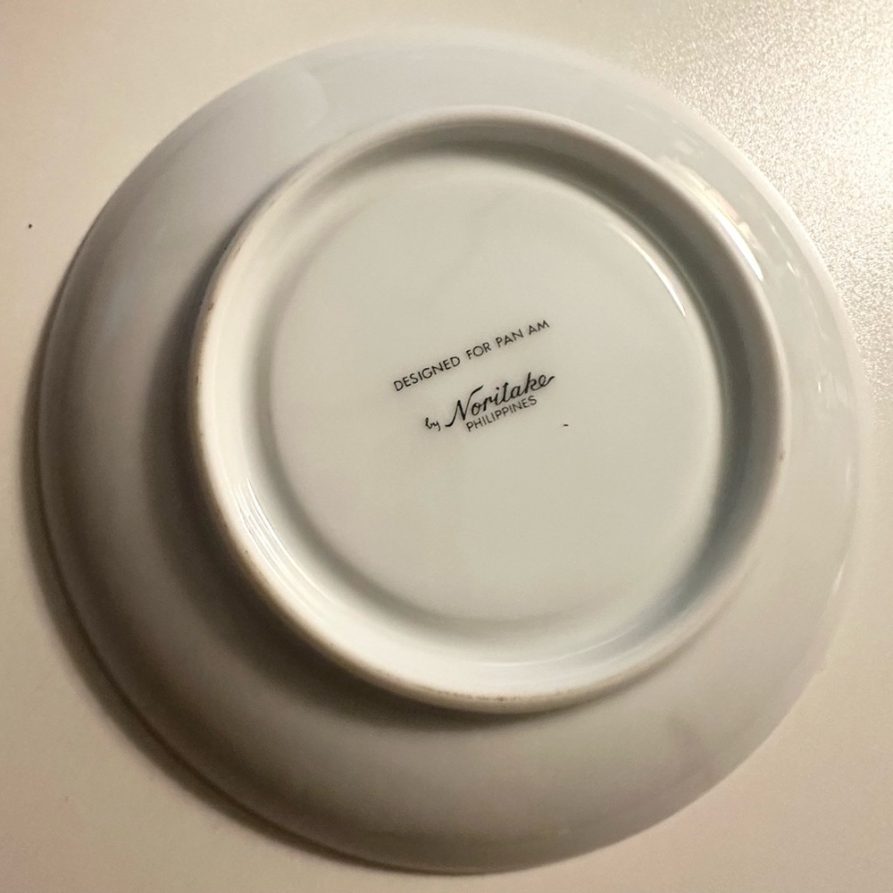 Pan Am Airlines gold rim Noritake porcelain Coffee/Tea Cup & Saucer Set NOS - Picture 7 of 14